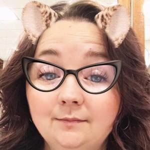 Meet your Posher, Shana